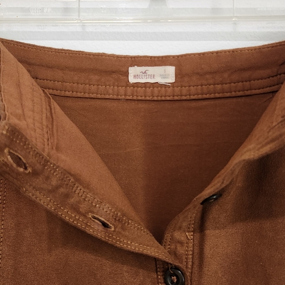 Hollister button up skirt. Size 5 brown looks like suede. - Picture 3 of 3